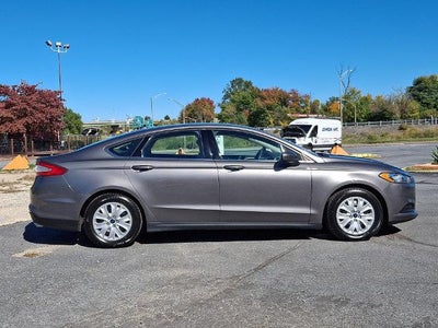 2014 Ford Fusion 4dr Sdn S FWD