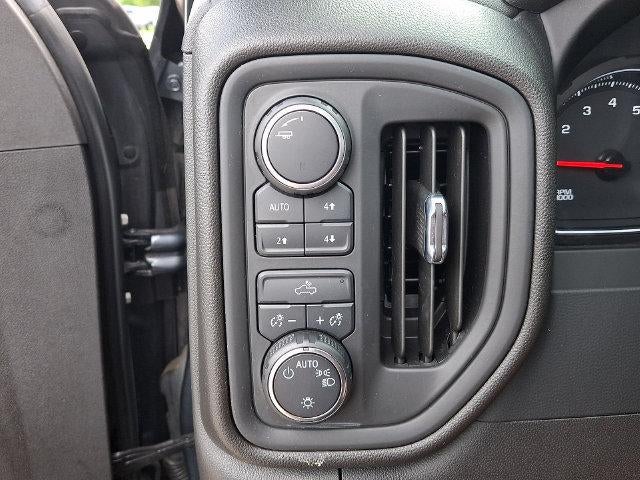 2021 Chevrolet Silverado 1500 Crew Cab Short Box 4-Wheel Drive Custom Trail Boss