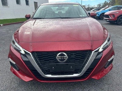 2022 Nissan Altima 2.5 SV Sedan