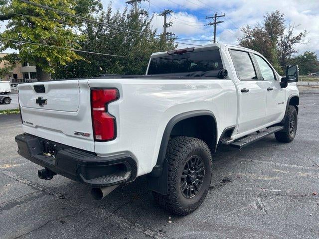 2026 Chevrolet Silverado 2500 HD Crew Cab Standard Box 4-Wheel Drive ZR2