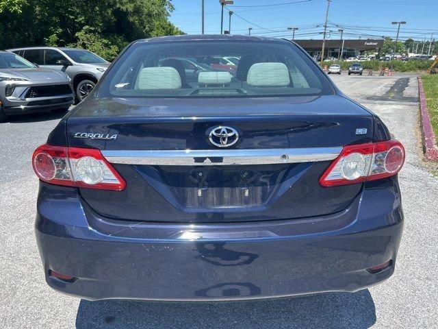 2013 Toyota Corolla 4dr Sdn Auto LE (Natl)