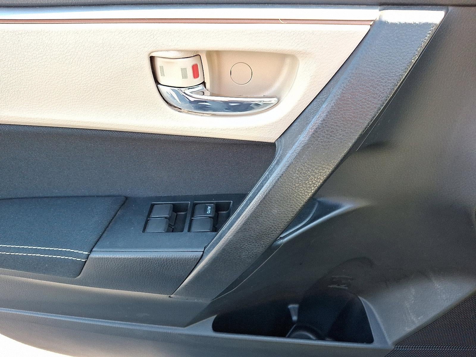 2014 Toyota Corolla 4dr Sdn CVT Auto LE (Natl)