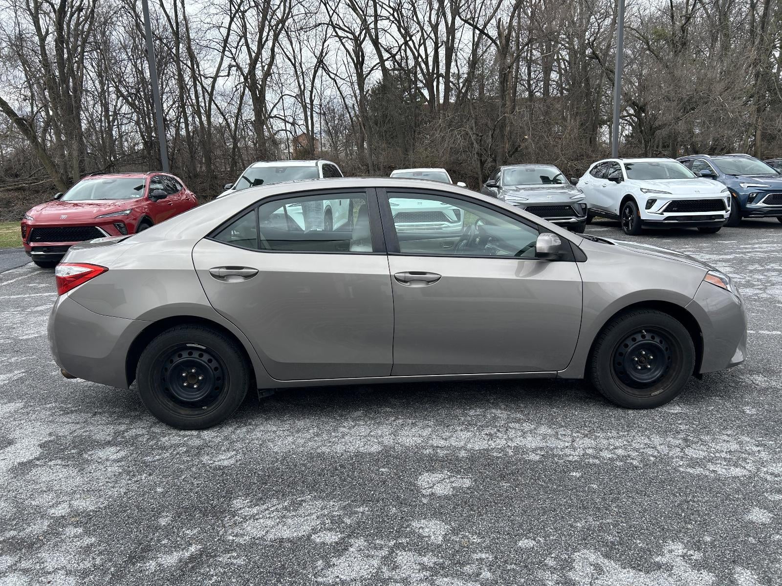 2014 Toyota Corolla 4dr Sdn CVT Auto LE (Natl)