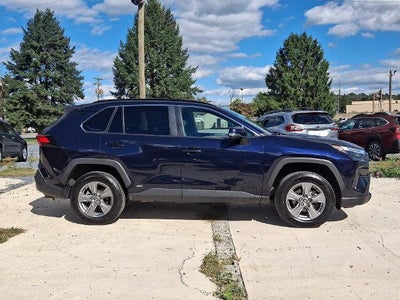 2024 Toyota RAV4 Hybrid XLE AWD (Natl)