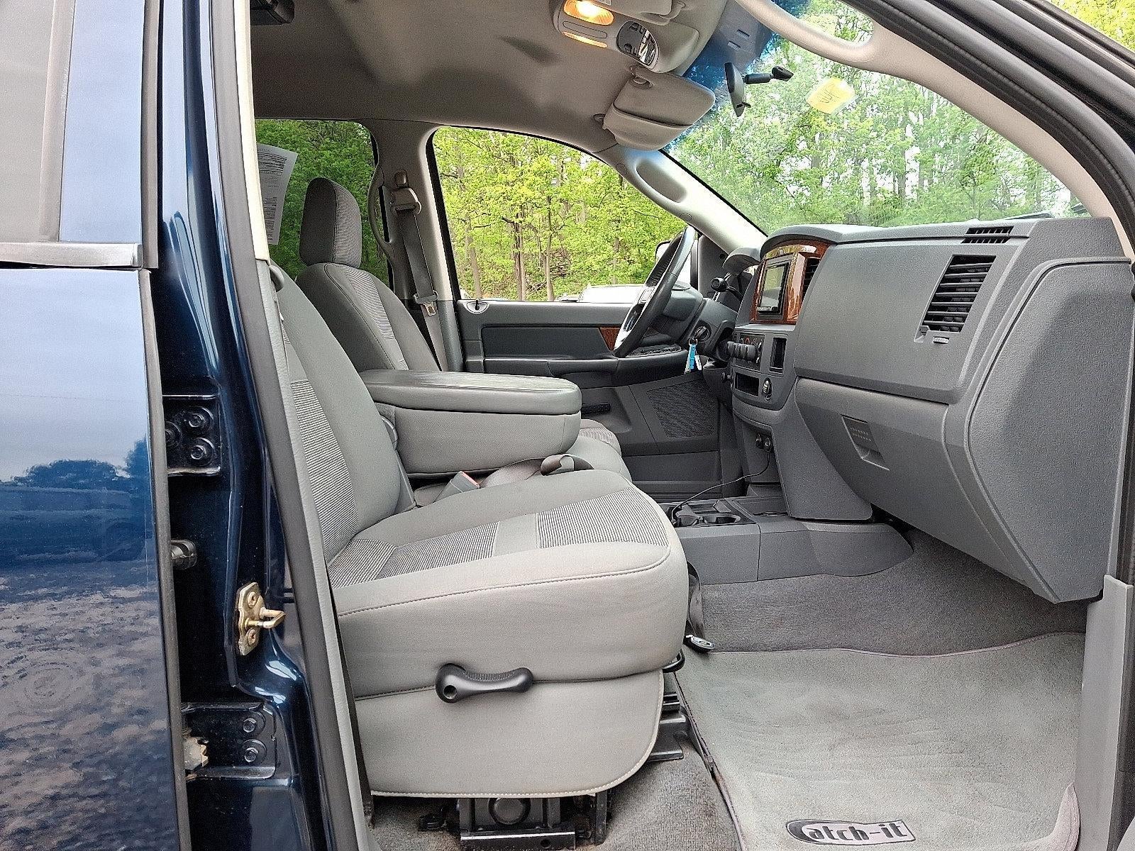 2006 Dodge Ram 2500 4WD Mega Cab 6.3 Ft Box SLT