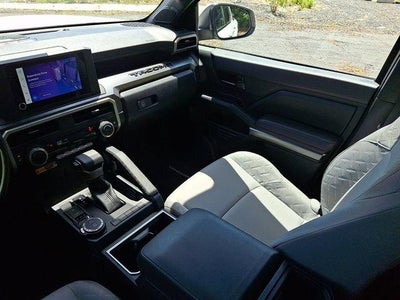 2024 Toyota Tacoma 4WD 4WD SR5 Double Cab 5' Bed AT (GS)