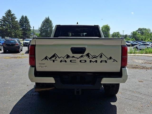 2024 Toyota Tacoma 4WD 4WD SR5 Double Cab 5' Bed AT (GS)