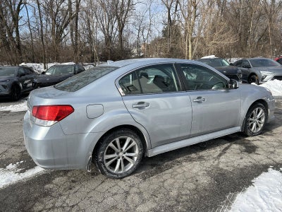 2014 Subaru Legacy 2.5i Automatic Premium