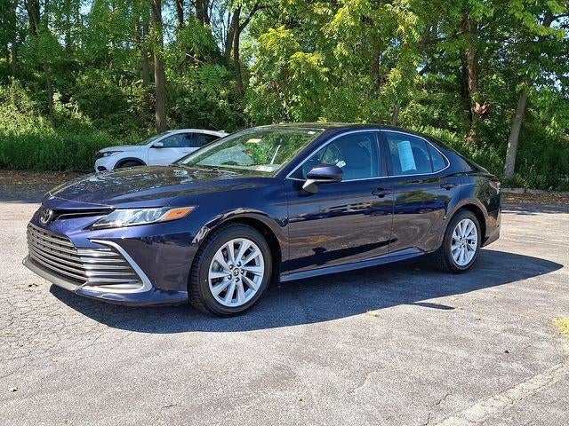 2022 Toyota Camry LE Auto (SE)