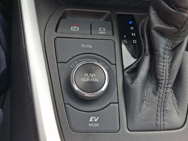 2022 Toyota RAV4 Hybrid XLE AWD (Natl)