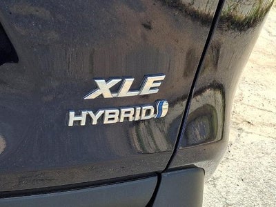 2022 Toyota RAV4 Hybrid XLE AWD (Natl)
