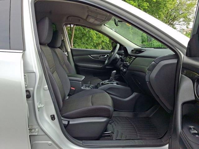 2017 Nissan Rogue 2017.5 AWD SV