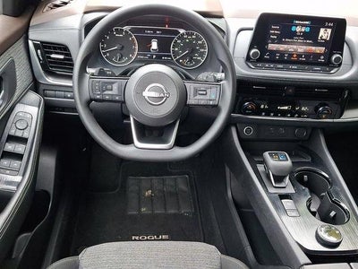 2022 Nissan Rogue AWD SV