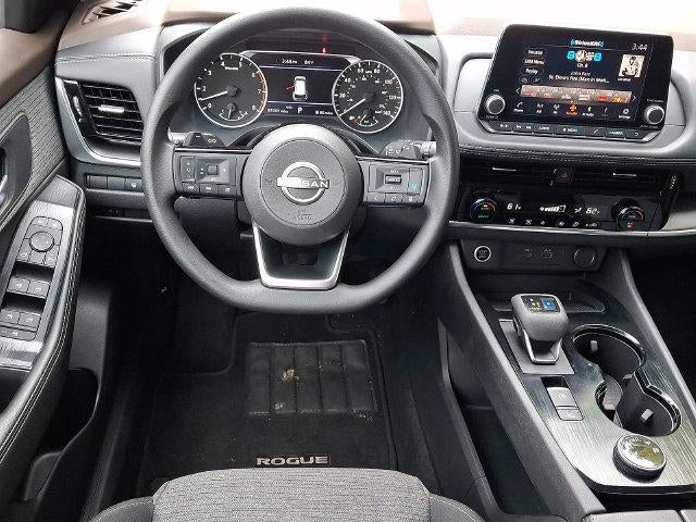 2022 Nissan Rogue AWD SV
