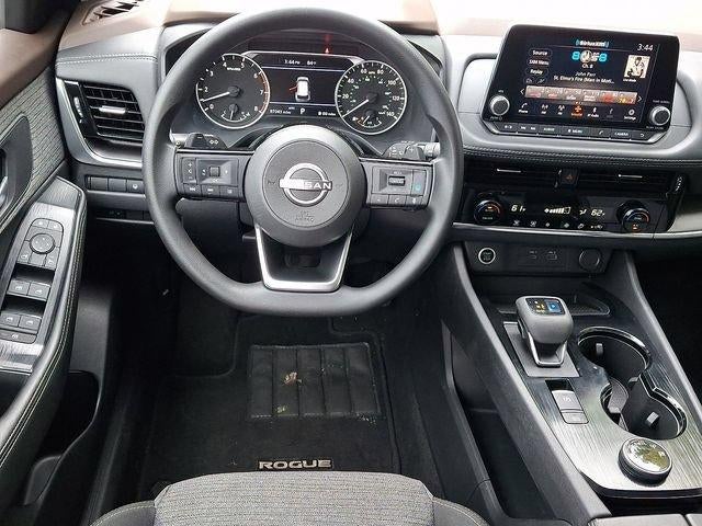 2022 Nissan Rogue AWD SV