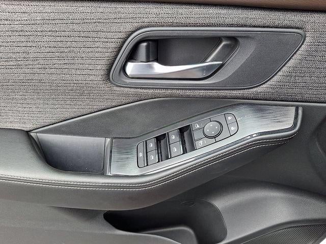 2022 Nissan Rogue AWD SV