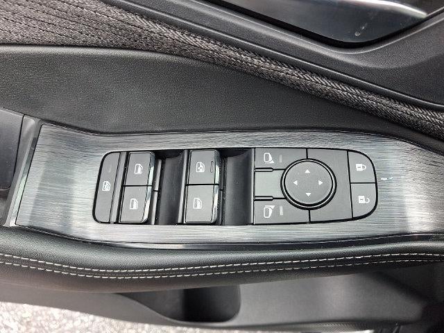 2022 Nissan Rogue AWD SV