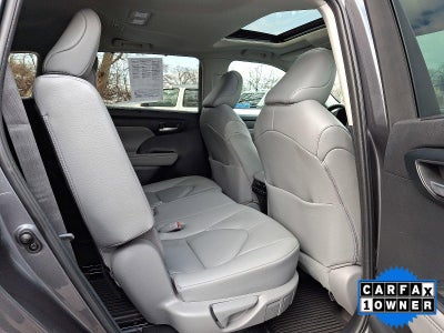 2023 Toyota Highlander Hybrid XLE AWD (Natl)