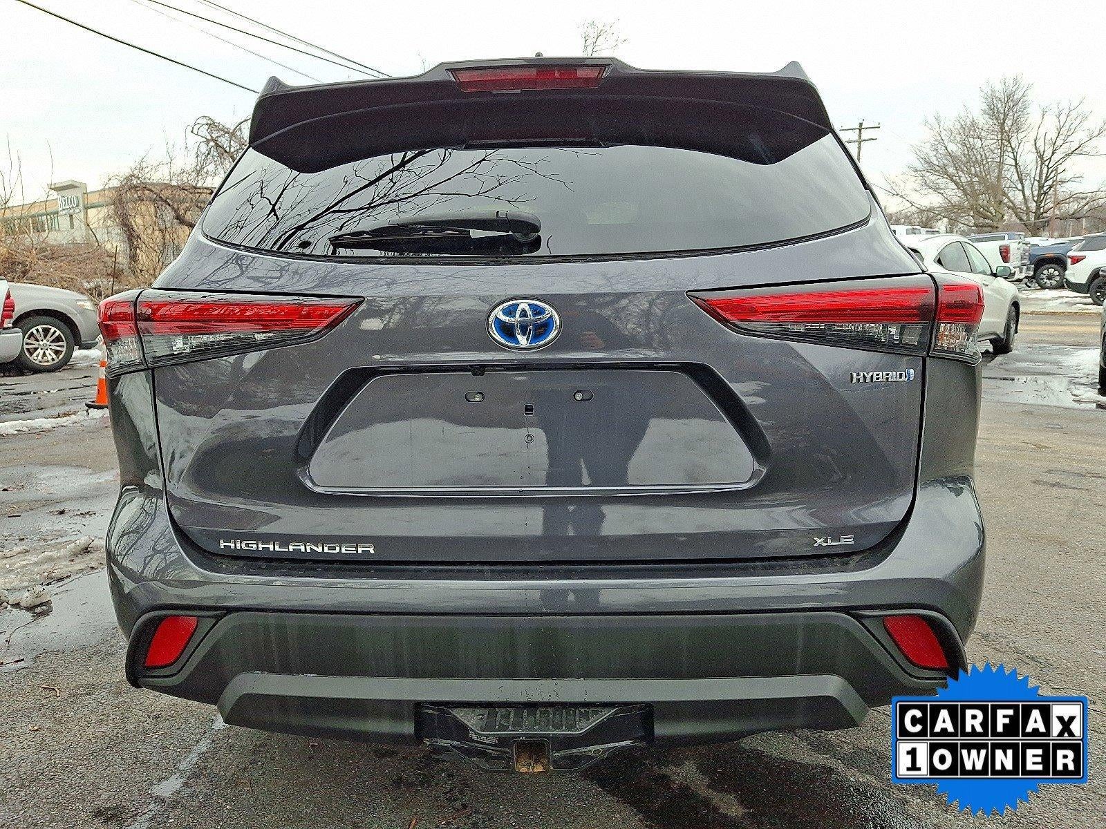 2023 Toyota Highlander Hybrid XLE AWD (Natl)