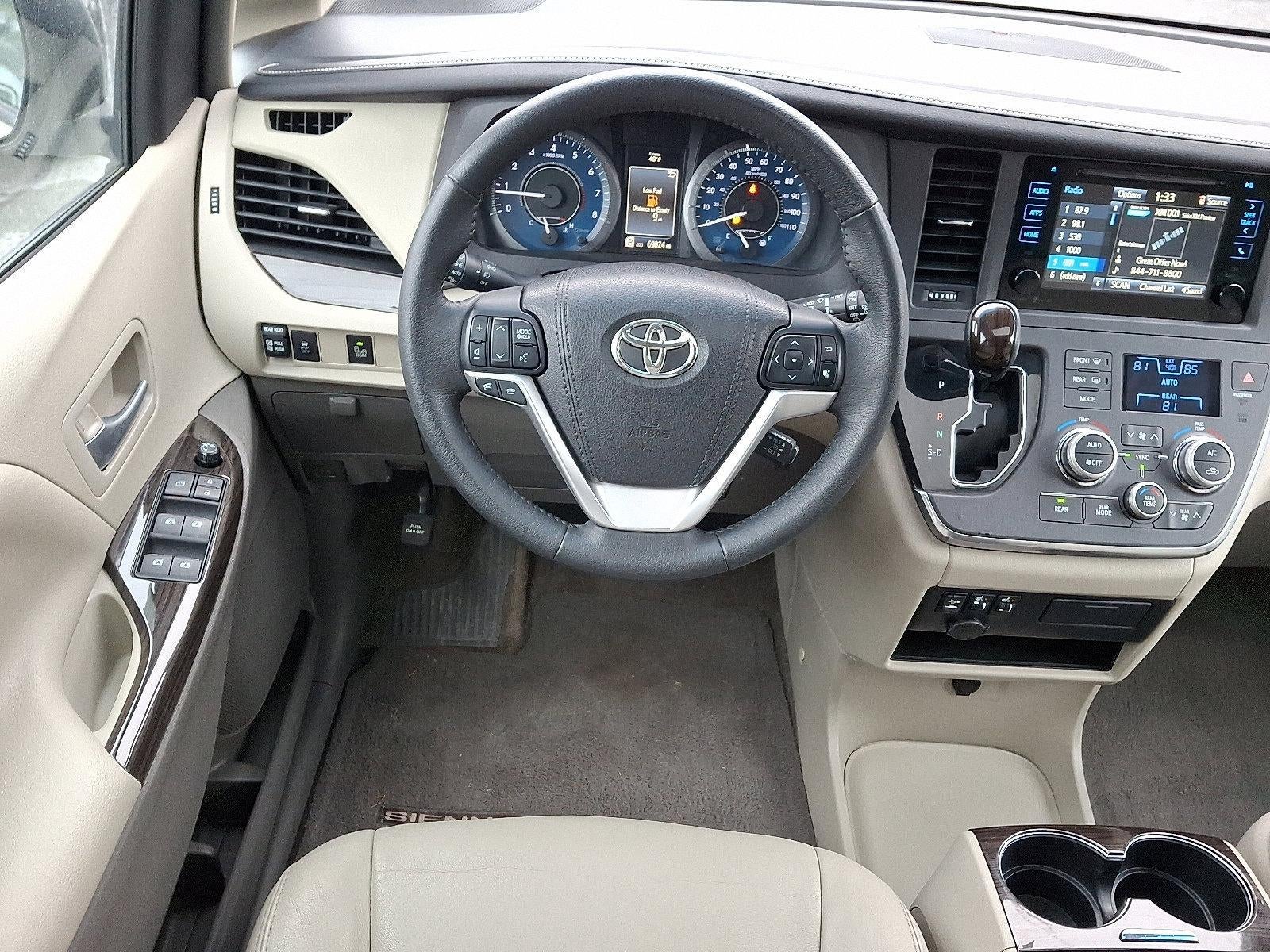 2015 Toyota Sienna 5dr 8-Pass Van XLE FWD (Natl)