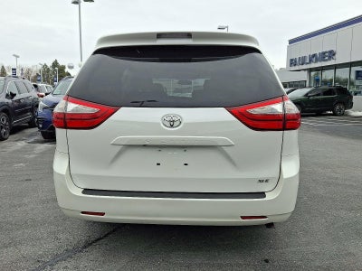 2015 Toyota Sienna 5dr 8-Pass Van XLE FWD (Natl)