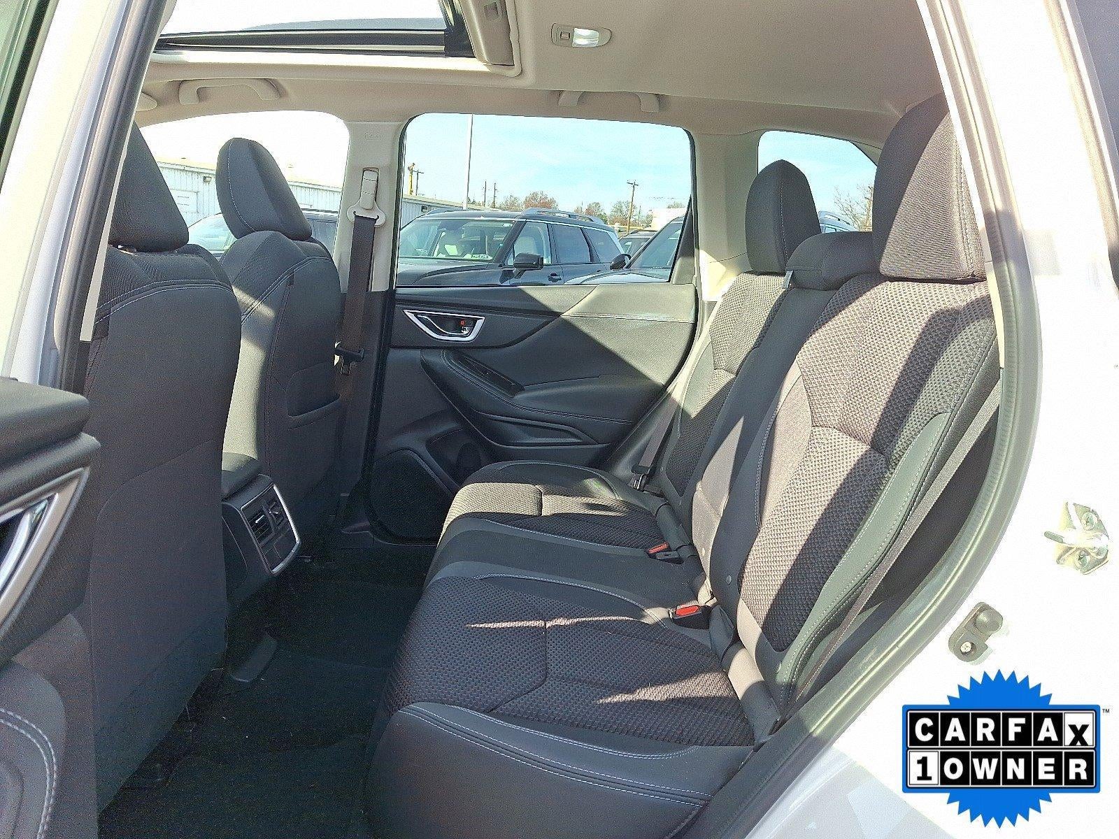 2023 Subaru Forester Premium CVT