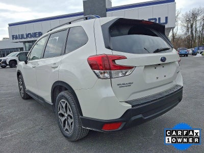 2023 Subaru Forester Premium CVT