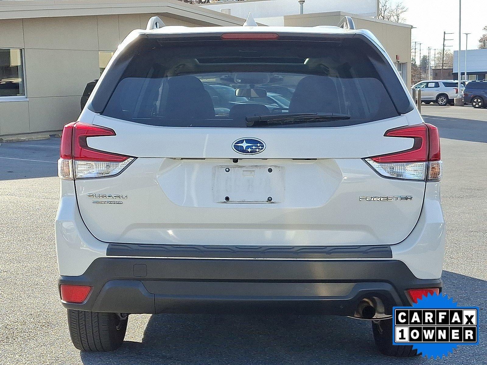 2023 Subaru Forester Premium CVT