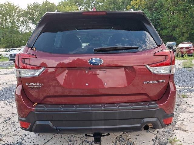 2021 Subaru Forester Premium CVT