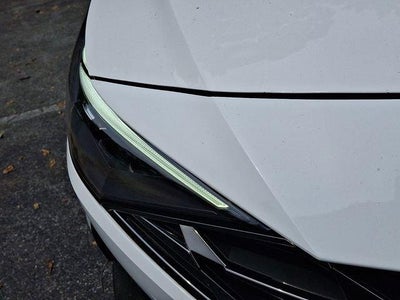 2023 Hyundai ELANTRA Hybrid Limited DCT