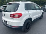 2011 Volkswagen Tiguan 4WD 4dr SEL 4Motion