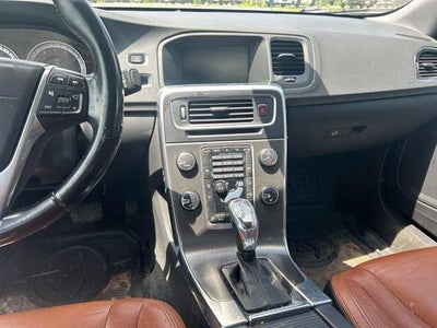 2013 Volvo S60 4dr Sdn T5 AWD