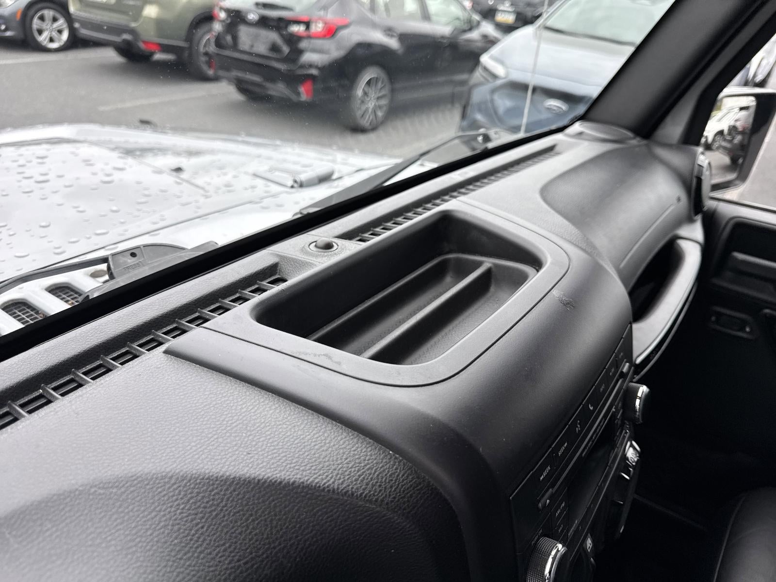 2015 Jeep Wrangler Unlimited 4WD 4dr Altitude
