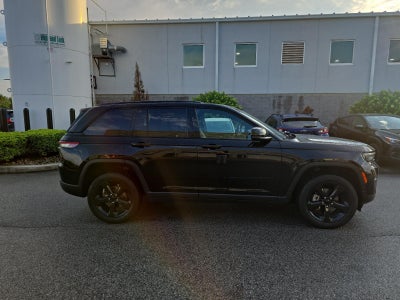2023 Jeep Grand Cherokee Altitude 4x4