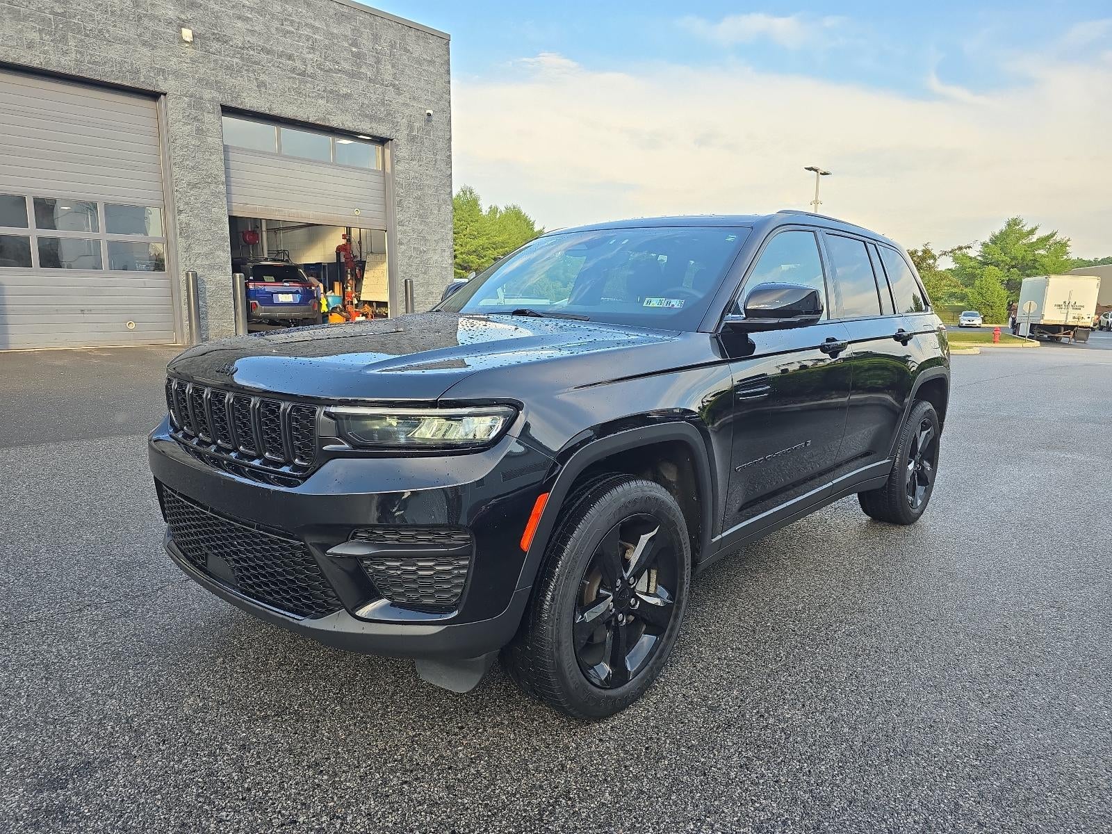 2023 Jeep Grand Cherokee Altitude 4x4