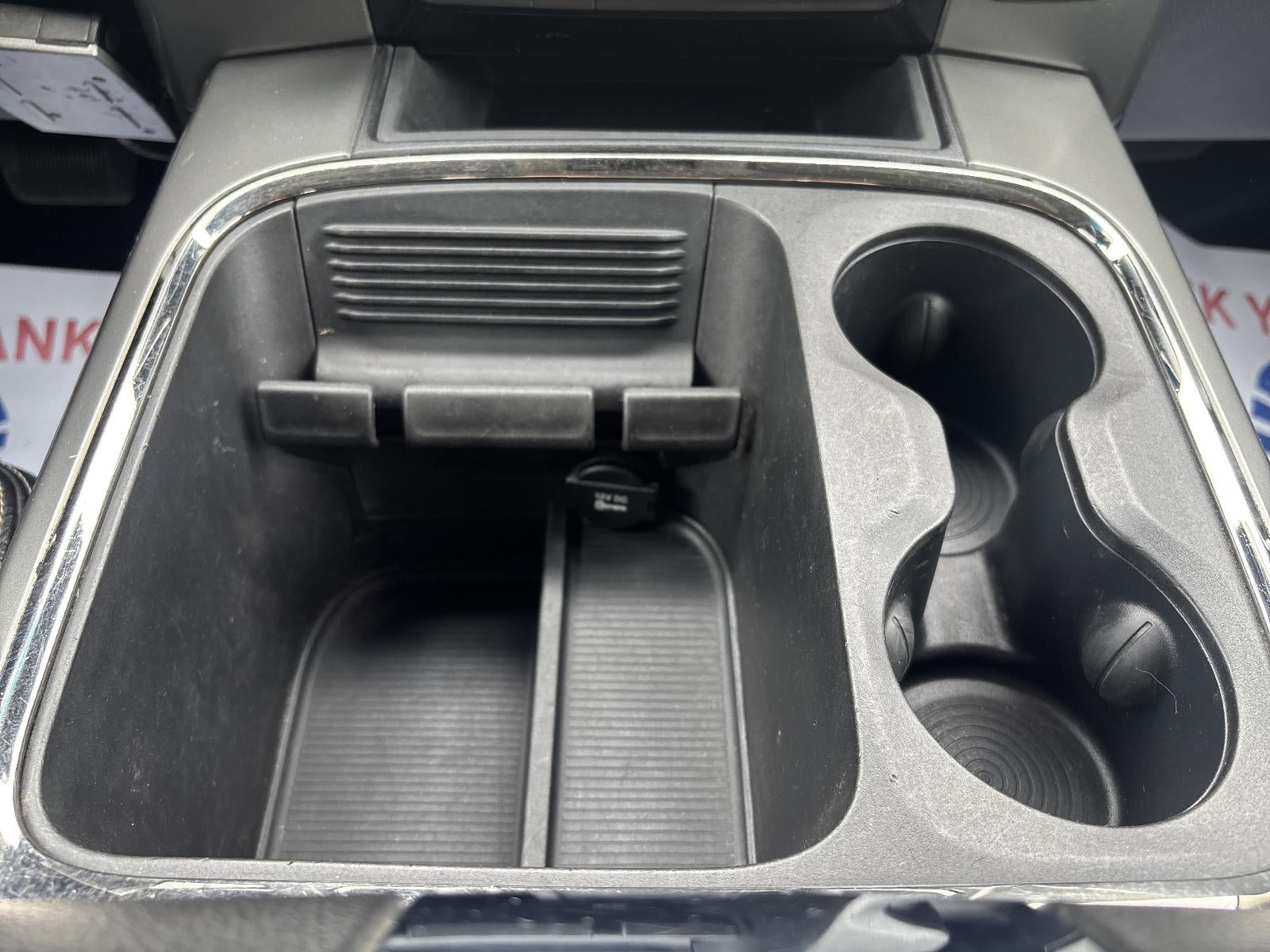 2016 RAM 1500 4WD Crew Cab 5.7 Ft Box Sport