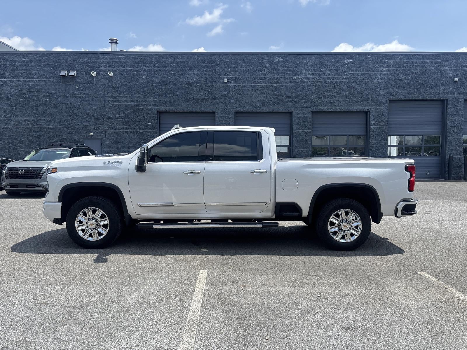 2024 Chevrolet Silverado 2500 HD Crew Cab Standard Box 4-Wheel Drive High Country