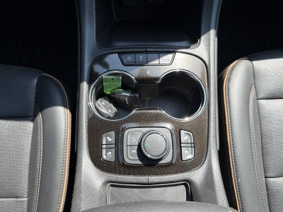 2022 GMC Acadia AWD AT4