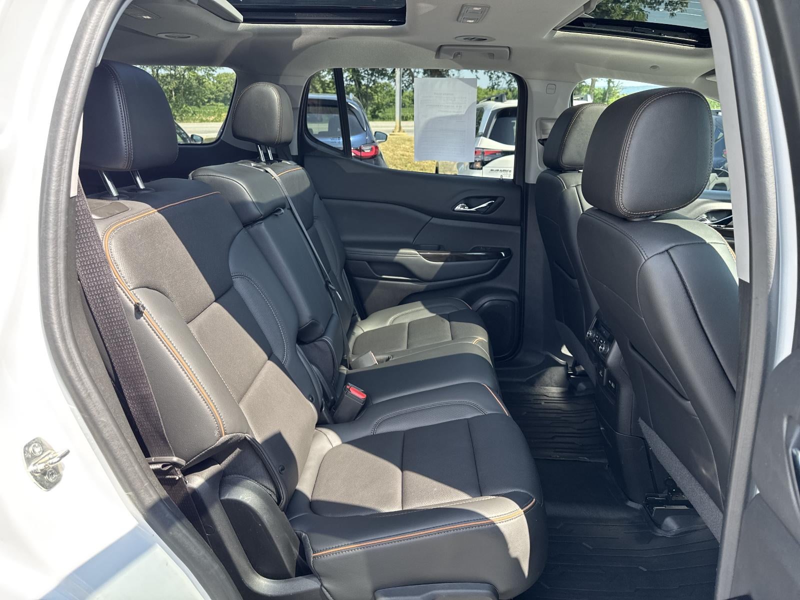 2022 GMC Acadia AWD AT4