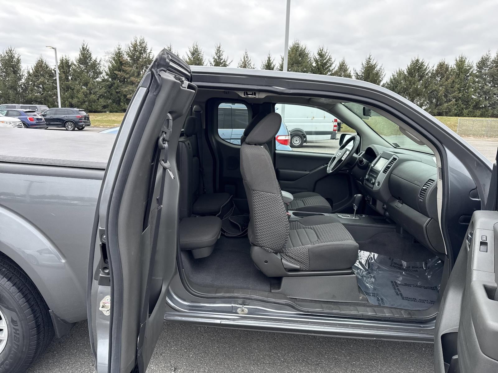 2020 Nissan Frontier King Cab 4x4 SV Auto