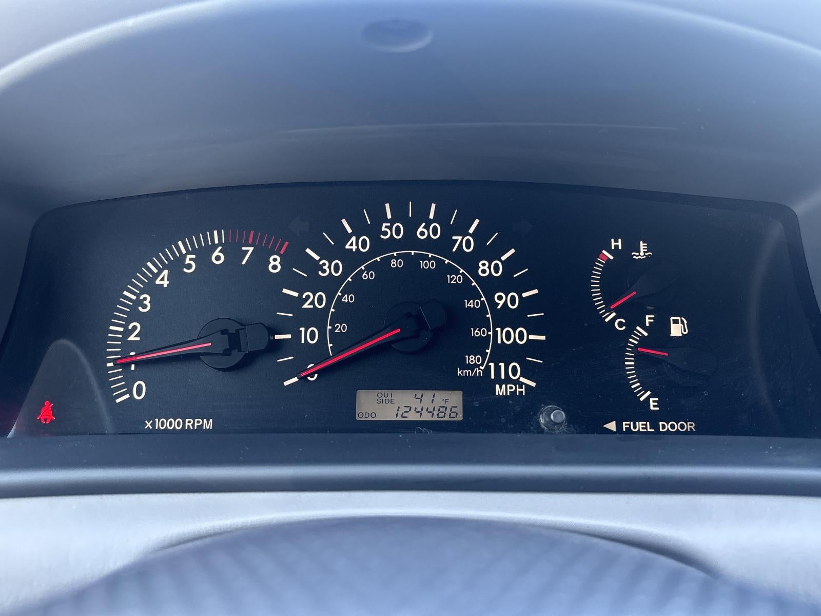 2005 Toyota Corolla LE