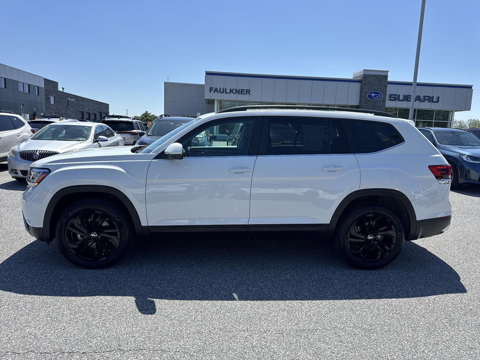 2023 Volkswagen Atlas 3.6L V6 SE w/Technology 4MOTION