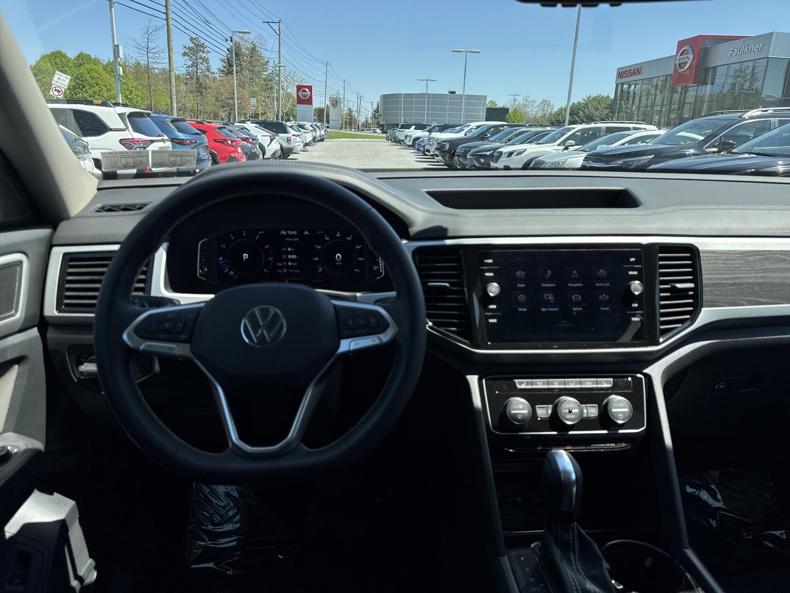 2023 Volkswagen Atlas 3.6L V6 SE w/Technology 4MOTION