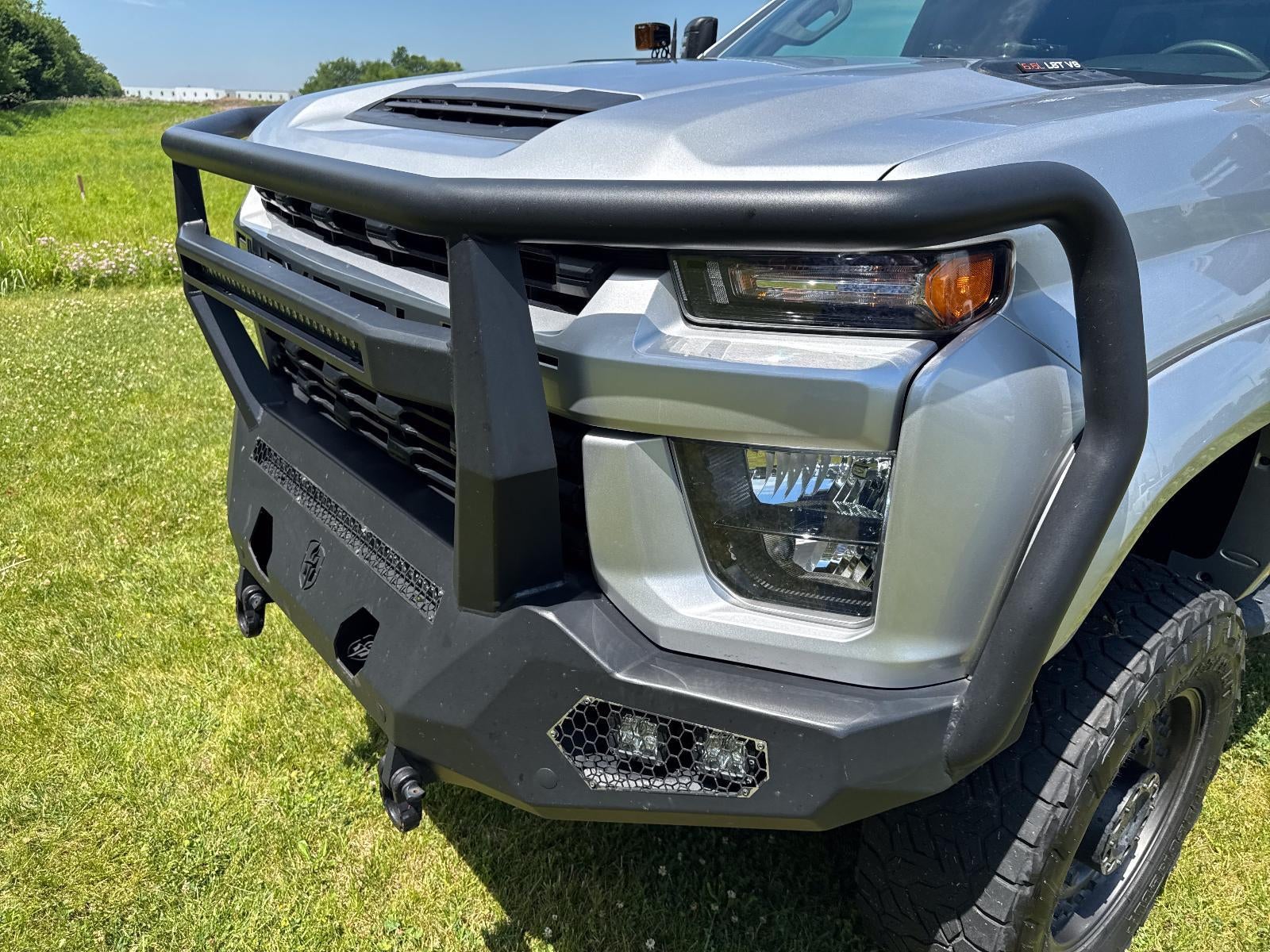 2022 Chevrolet Silverado 2500 HD Crew Cab Long Box 4-Wheel Drive Custom