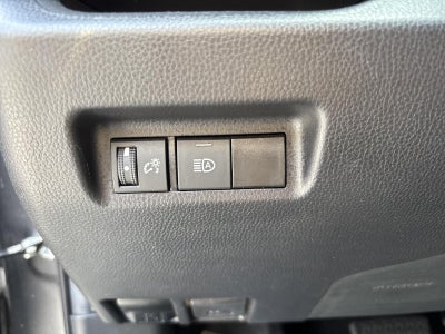 2021 Toyota RAV4 LE AWD (Natl)