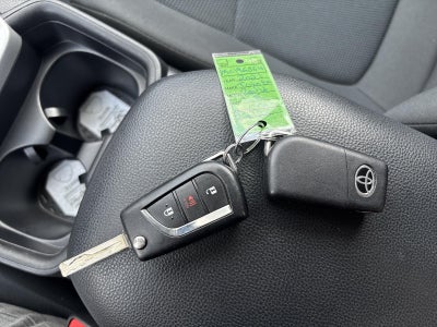 2021 Toyota RAV4 LE AWD (Natl)