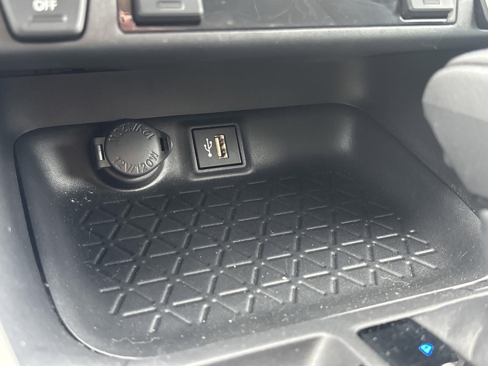 2024 Toyota RAV4 XLE AWD (Natl)
