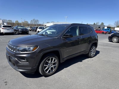 2022 Jeep Compass Latitude Lux