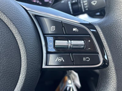 2024 Kia Forte LXS IVT