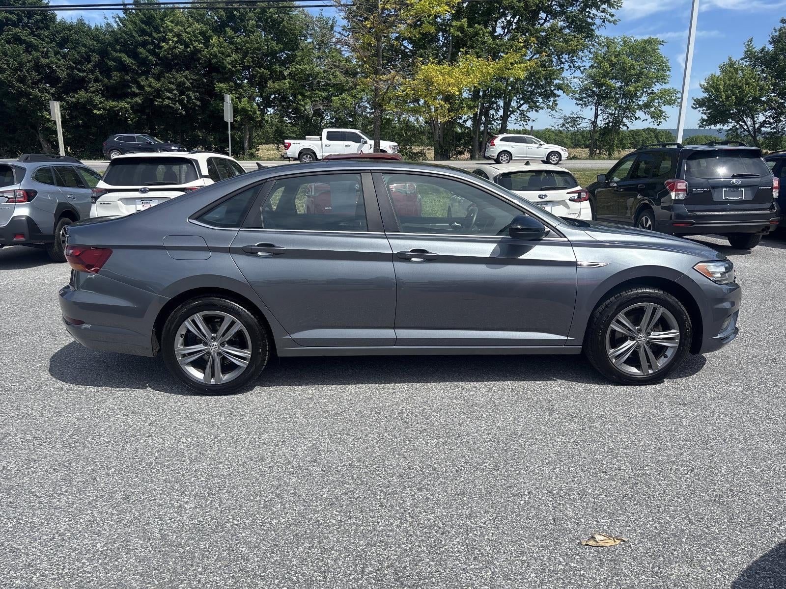 2019 Volkswagen Jetta R-Line Auto w/SULEV